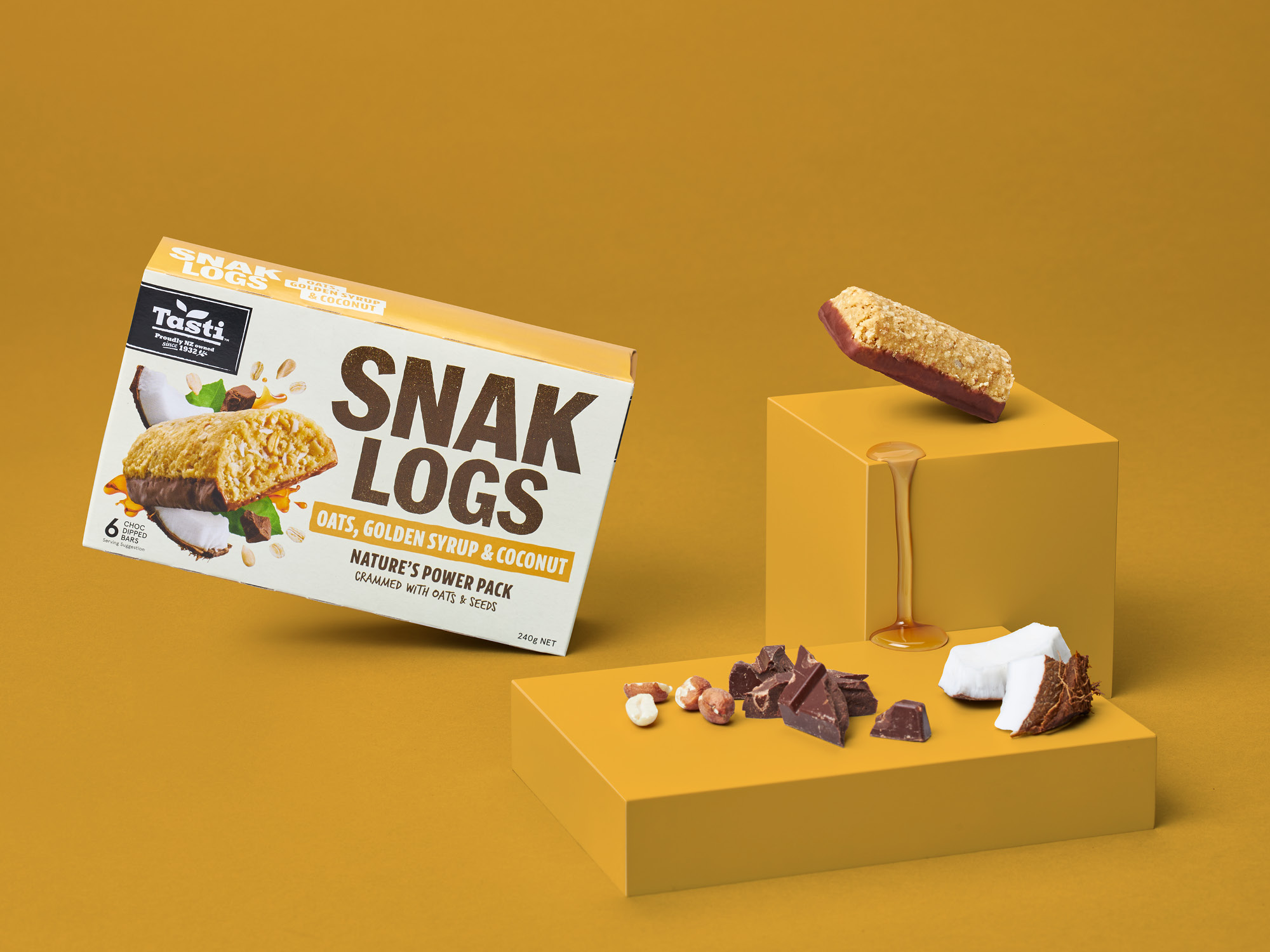 onfire design tasti snak logs packaging design 18
