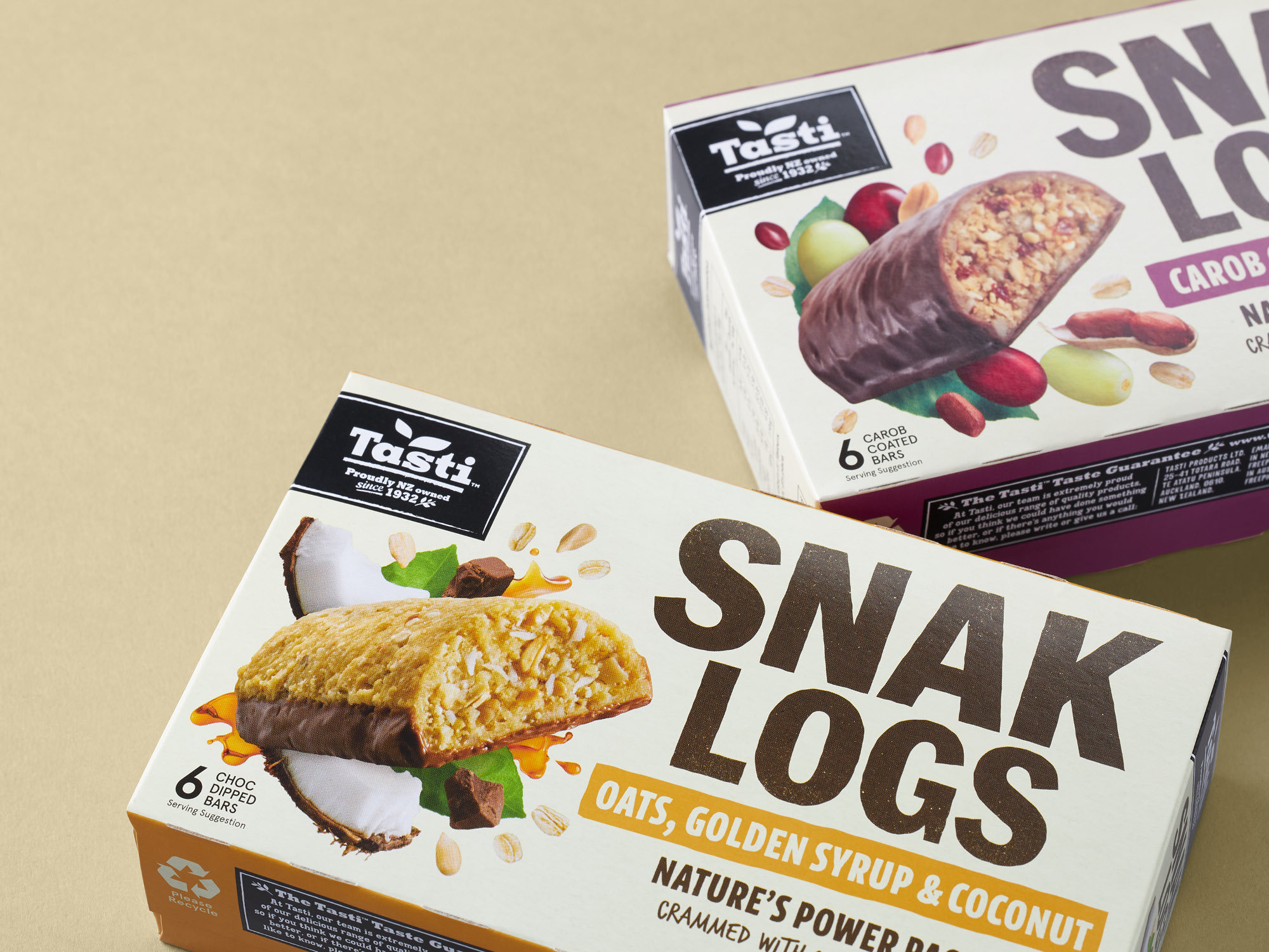 onfire design tasti snak logs packaging design 3